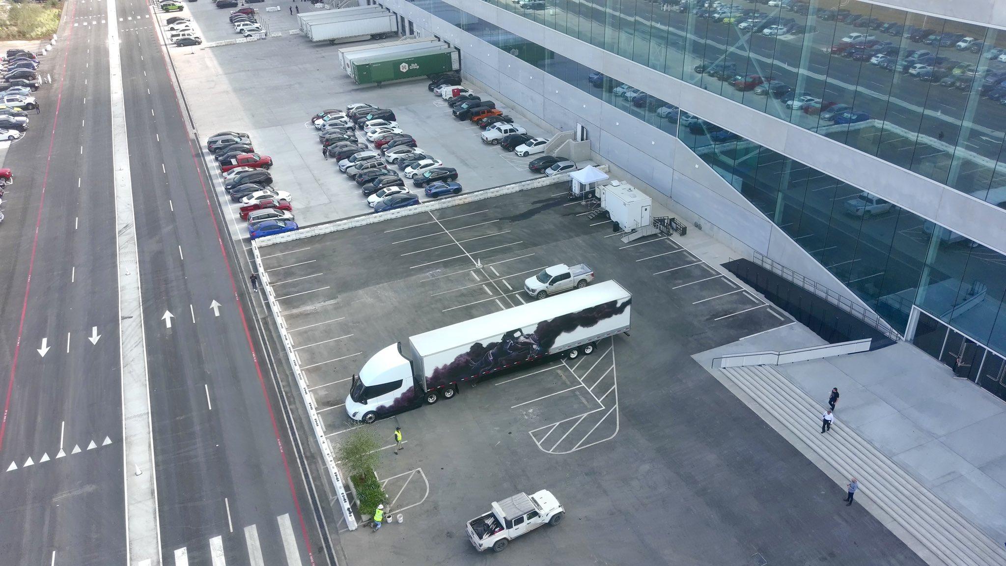 Tesla Cybertruck Cybertruck Appearance @ Annual Shareholder Meeting in Texas F7ADE9C5-4885-4101-BE4E-9FB01A1B6581