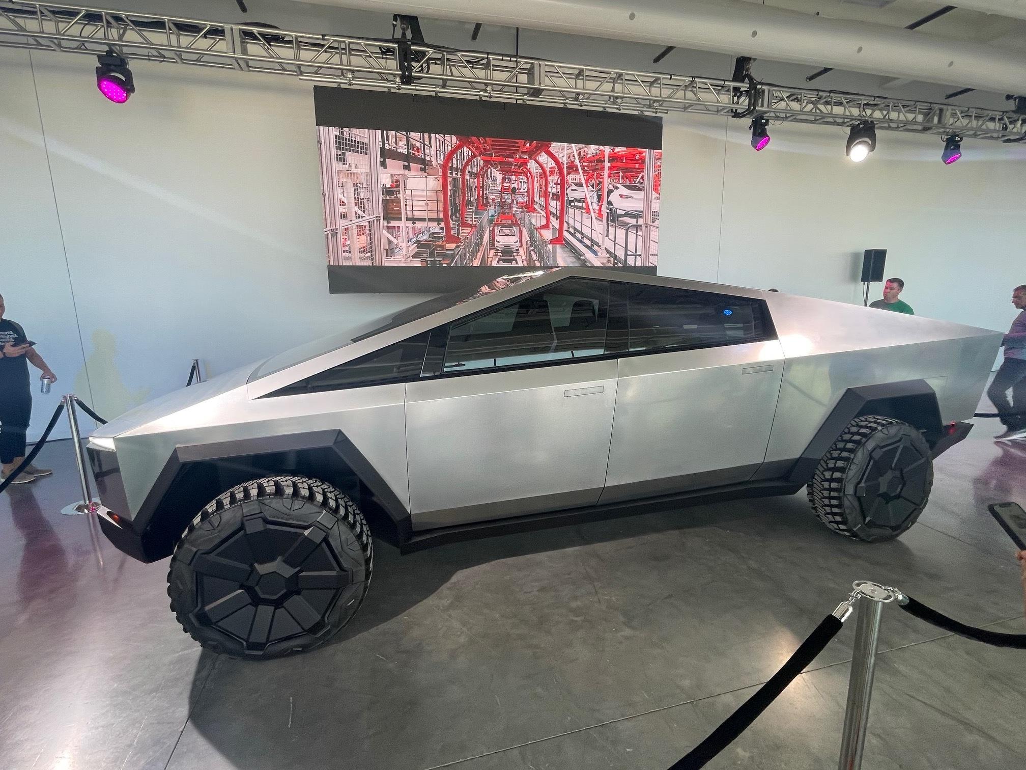 Tesla Cybertruck Photos of Cybertruck at 2022 Shareholder Meeting (Cyber Roundup) cybertruck-cyber-roundup-2 (1)