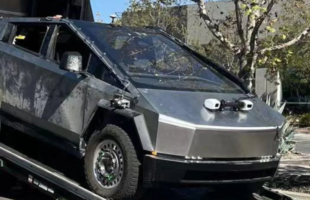 Tesla Cybertruck Tester Cybertruck Prototype Spotted on a Tow Truck! cyber