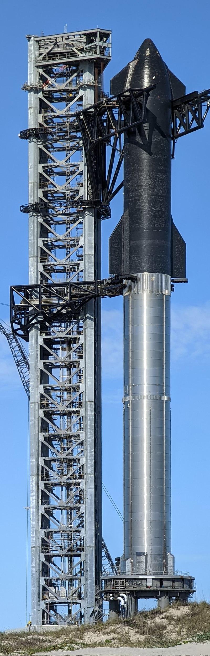 Tesla Cybertruck Stainless steel rolls spotted during delivery to Giga Texas today (9/20/22) ? 1663818938062