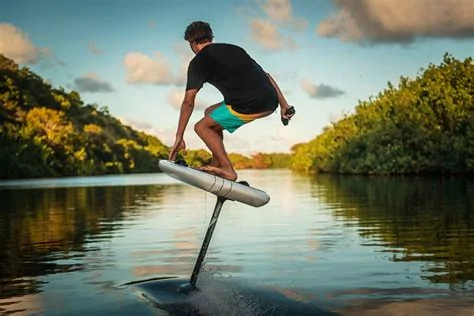 Tesla Cybertruck Cybertruck is waterproof enough to serve as a boat to cross rivers, lakes & calm seas -- confirms Musk 🚤 8ECCA4B9-C8B2-4527-BC52-08F3C3C214FA