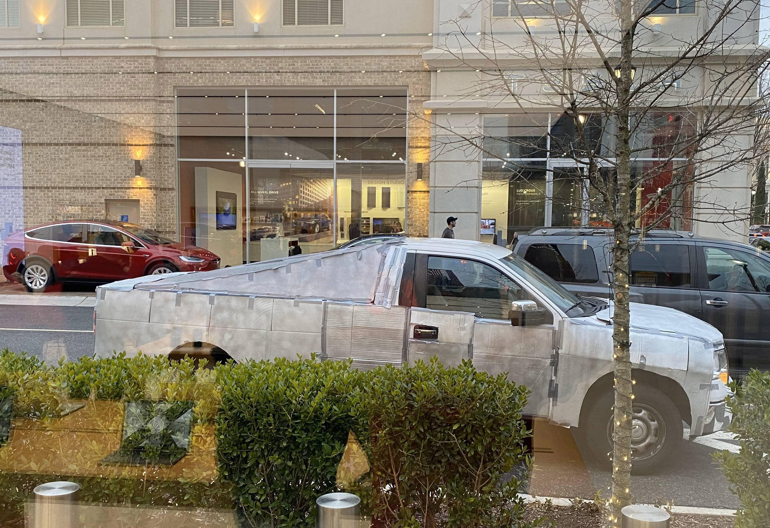 fake cybertruck.jpeg