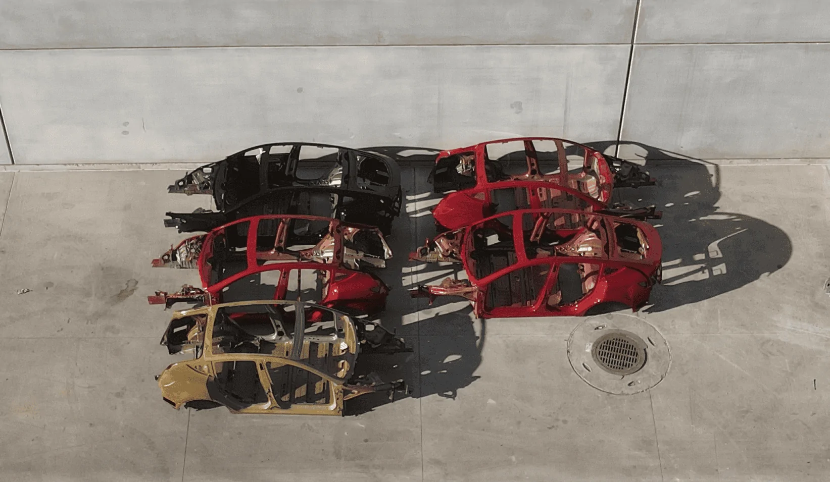 Tesla Cybertruck Cybertruck Production Advances to TOOLING Phase! 1666376347593