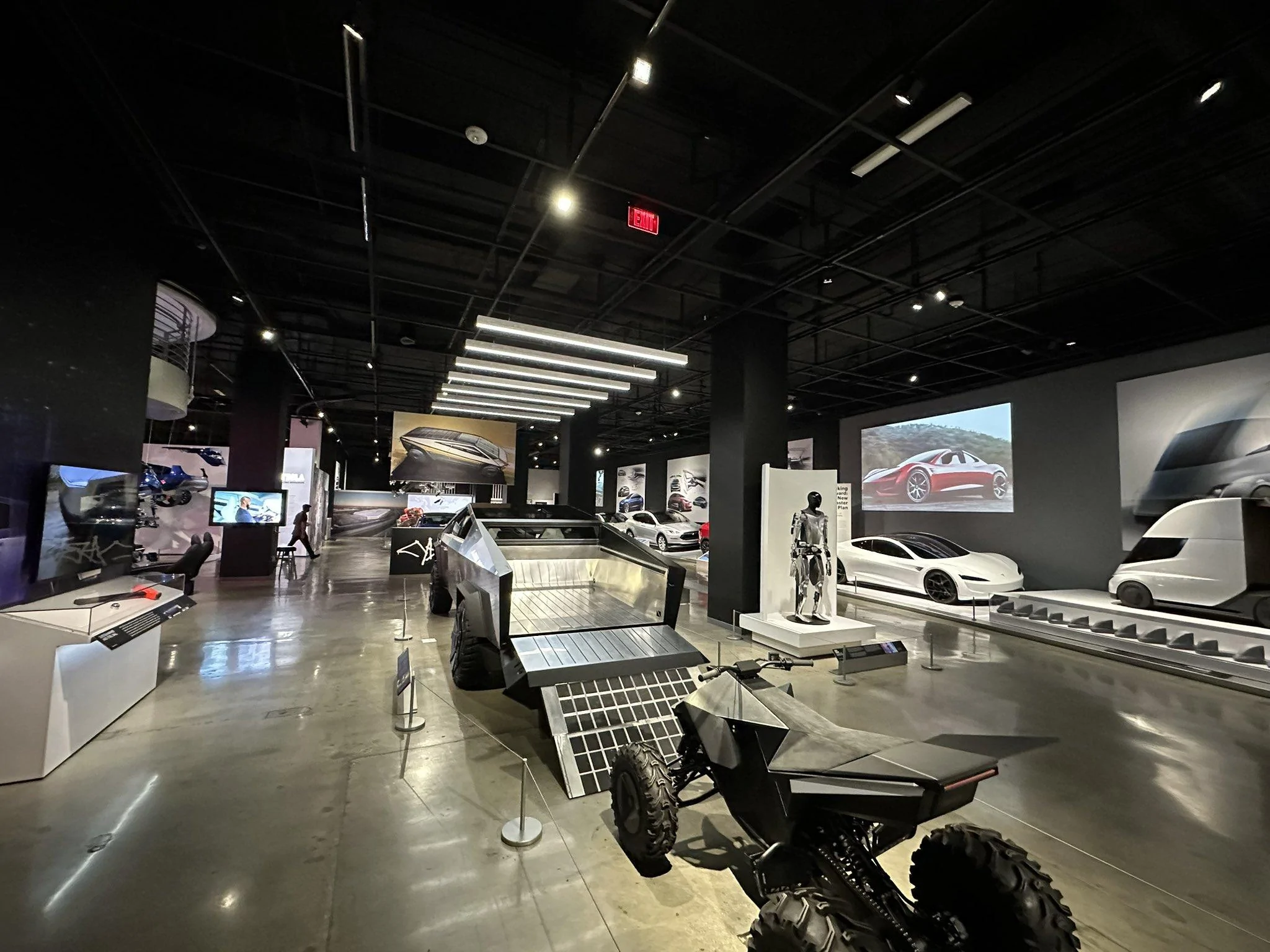 Tesla Cybertruck Cybertruck Heading Back to Peterson Museum in LA starting Nov 20 1668625304379