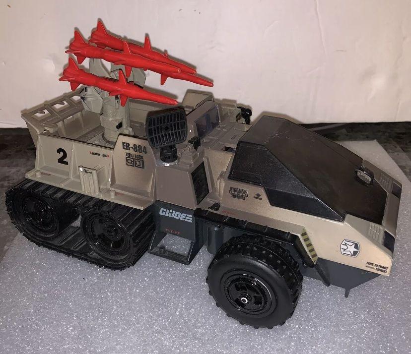 Tesla Cybertruck First gen cybertruck vs Second gen 1669085101293