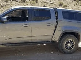 Tesla Cybertruck PSA: Cybertruck body shell exoskeleton is not one contiguous piece of bent steel 1669394410398