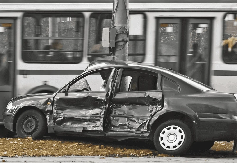 Tesla Cybertruck PSA: Cybertruck body shell exoskeleton is not one contiguous piece of bent steel 1669436956089