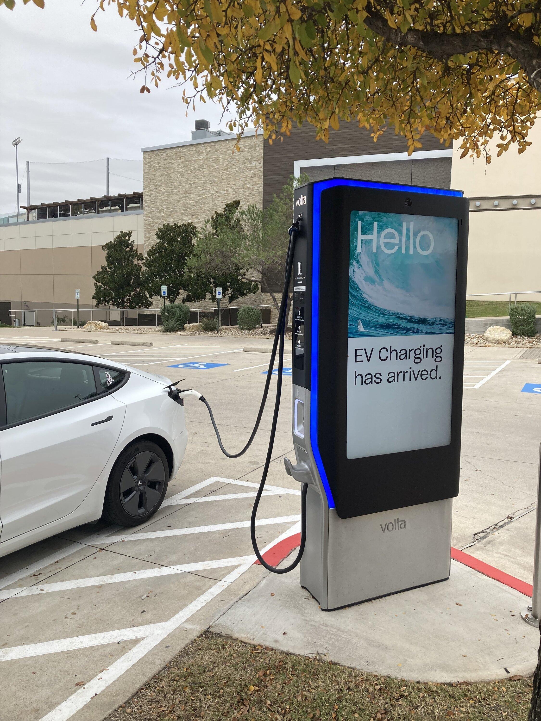 Tesla Cybertruck Free EV Charging station (volta) sighted IMG_1437