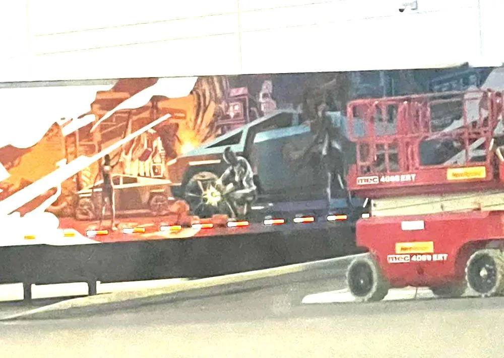 Tesla Cybertruck Cybertruck Graphics Spotted on Tesla Semi Trailer! Cybertruck Tesla Semi Trailer