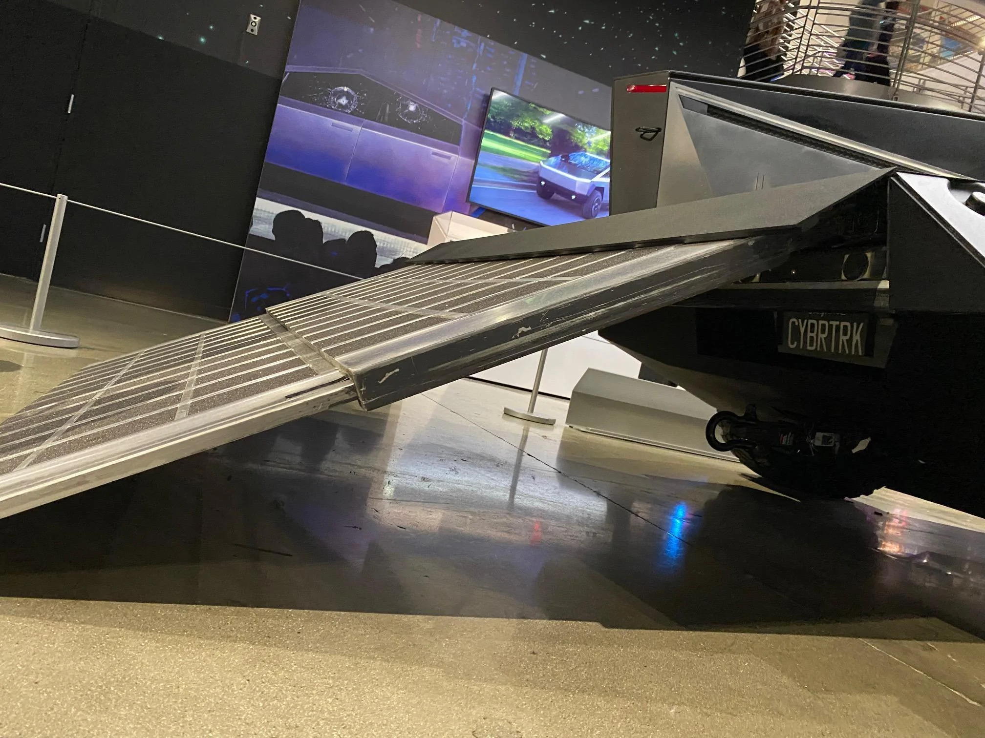 Tesla Cybertruck My First Look & Impressions at The Original Cybertruck zo5126zvas4a1