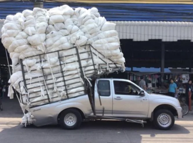 Tesla Cybertruck Instant Compact F150 (Structure matters!) 91E3D03E-261A-47D9-9F36-C3ED5470F866