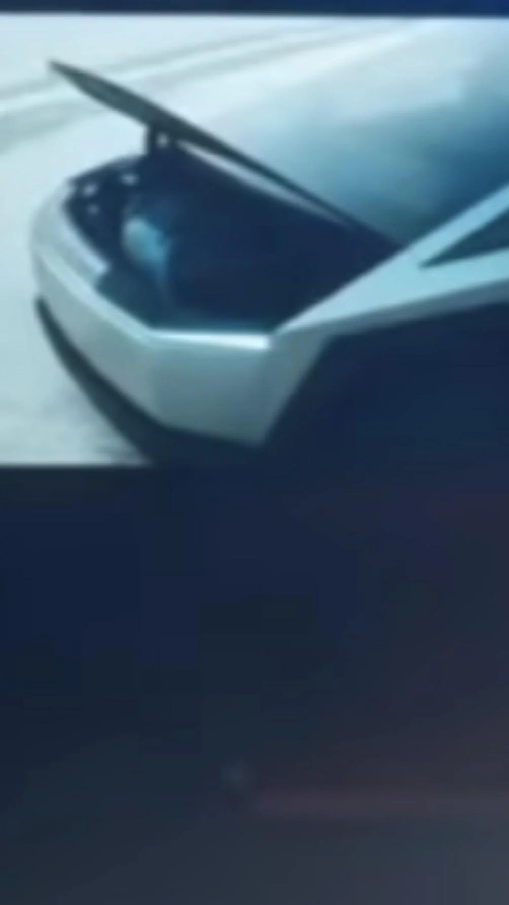 Tesla Cybertruck FRUNK on the Cybertruck? r4ddffc2xk041