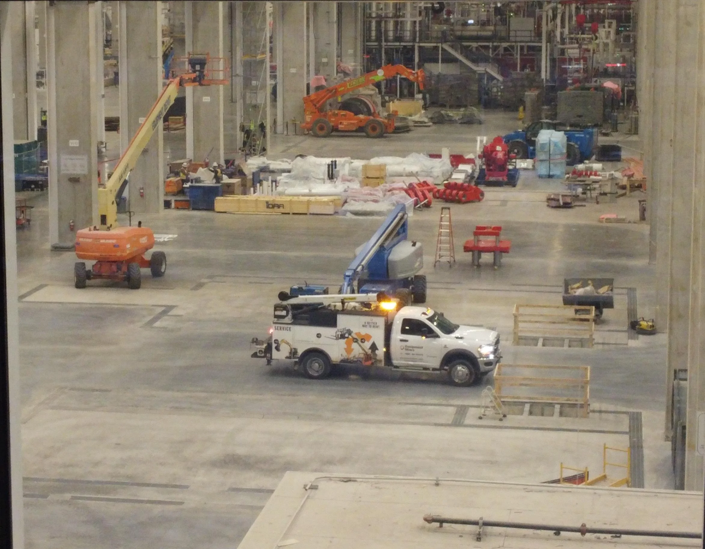Tesla Cybertruck IDRA 9K Giga Press Parts Spotted inside Giga Texas! [Updated 1/11/23 with new pics] fkhjg0cxoaqsc5e-jpeg