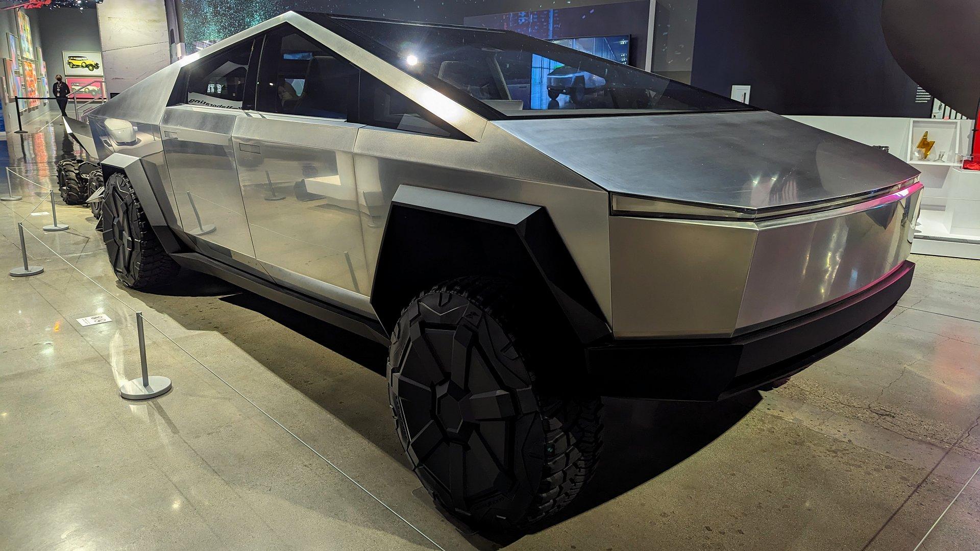 Tesla Cybertruck A look at Cybertruck & Cyberquad inside Tesla’s Peterson Museum Exhibit frontrt