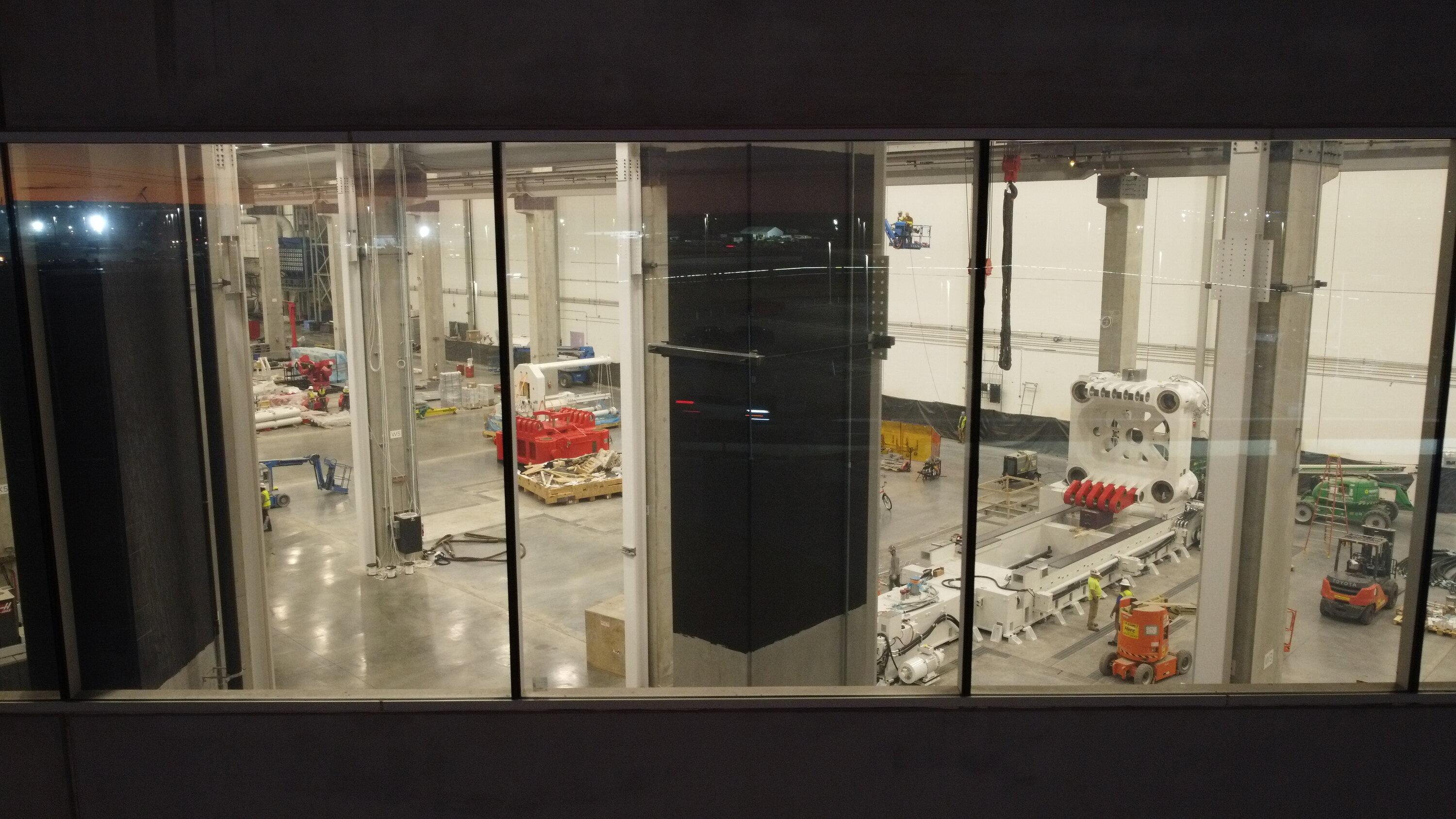 Tesla Cybertruck IDRA 9K Giga Press Set Up Begins at Giga Texas! (Photos) FmXSyPOXwAQOotu