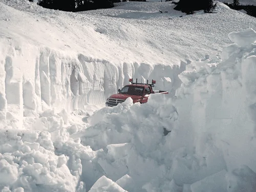 Tesla Cybertruck Why CyberTruck will be the BEST Truck for Plowing Snow 1675048682522
