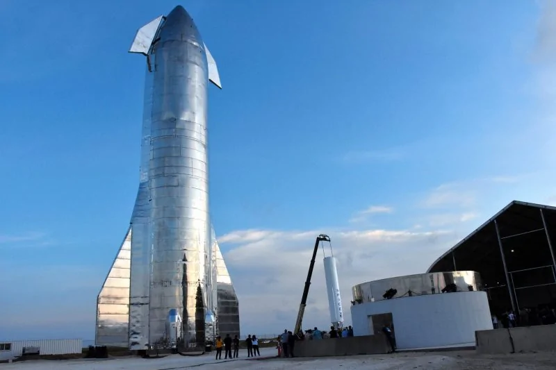 Tesla Cybertruck [Video Added!] Cybertruck spotted with new side mirror design! Musk confirms removable (Feb 1, 2023) 📸 spacex-starship-prototype-2020-photo-e1604508831201