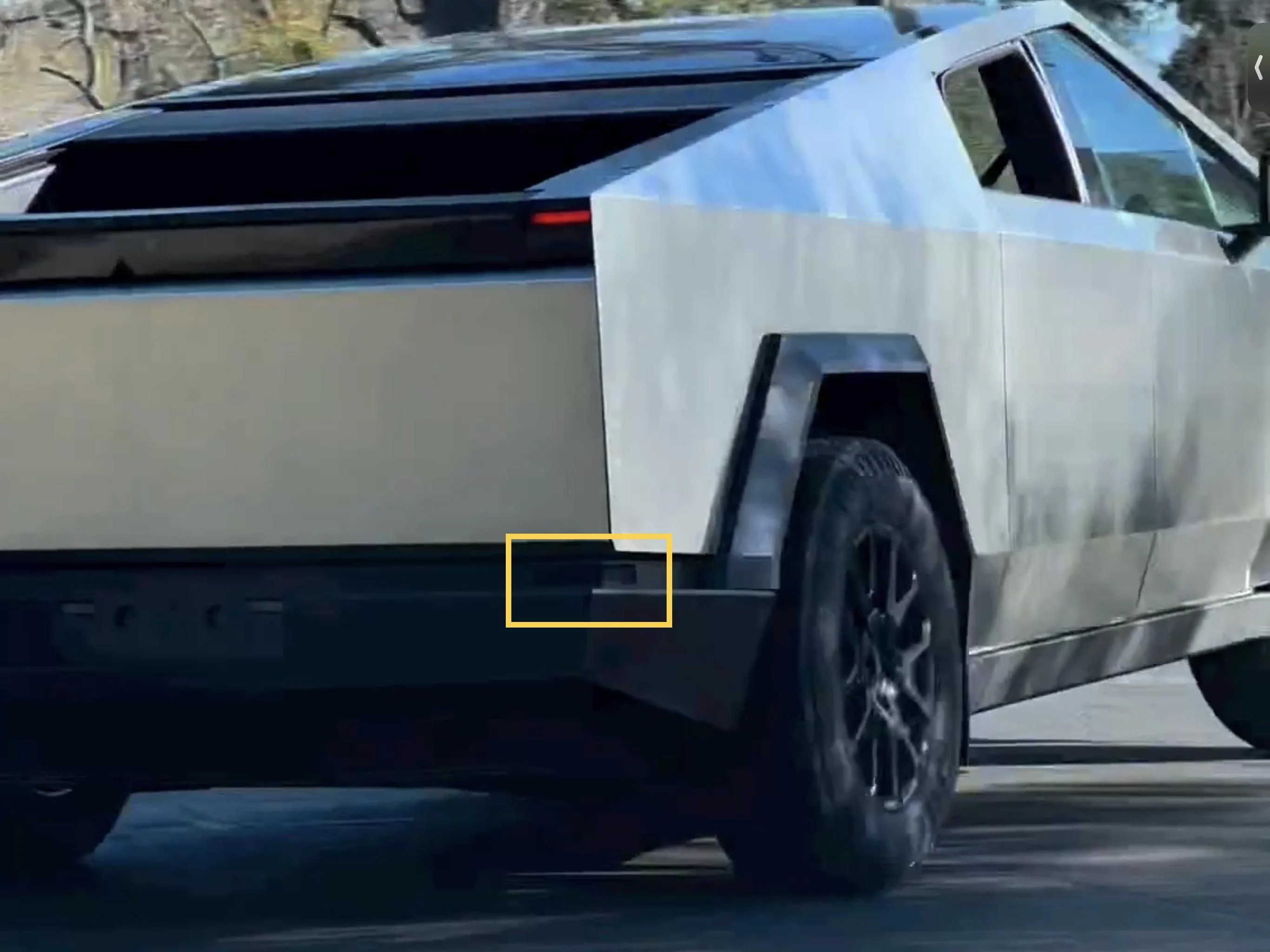 Tesla Cybertruck [Video Added!] Cybertruck spotted with new side mirror design! Musk confirms removable (Feb 1, 2023) 📸 3AA3CDE5-6494-48D3-B64F-CFDEE46F9547