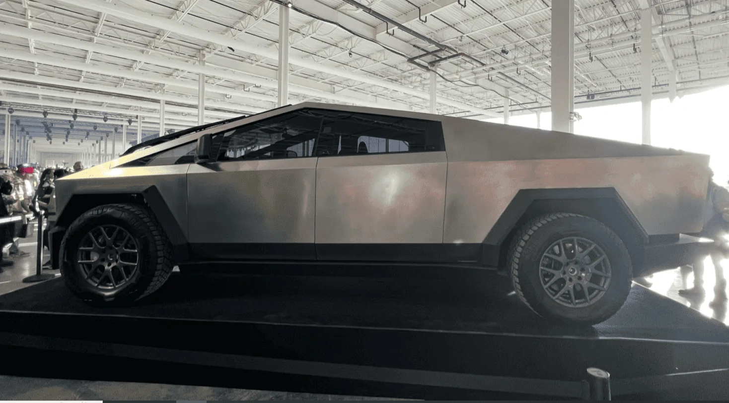 Tesla Cybertruck 4 wheel steering Cybertruck driving video from Tesla Cyber Rodeo event 1675451175617