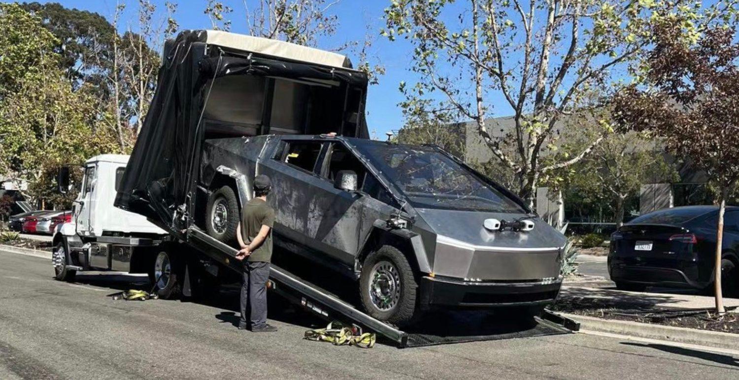 Tesla Cybertruck Lidar sensor spotted on Cybertruck prototype Screenshot-2023-02-17-at-11.56.06-AM