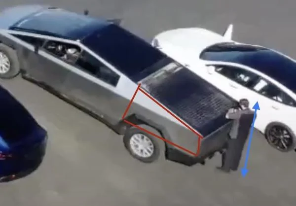 Tesla Cybertruck Elon: "I was just reviewing the production beta Cybertruck. It is incredible." 4E69A844-298C-452B-B380-2FD1F18E3344