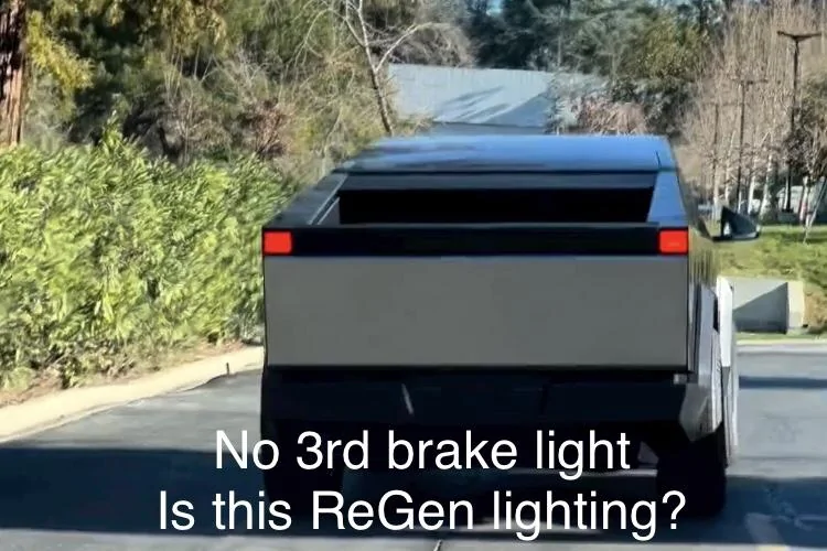 Tesla Cybertruck Lights, Cameras, Action E183B0A7-AB38-4A5D-B910-22D2B6C1592A