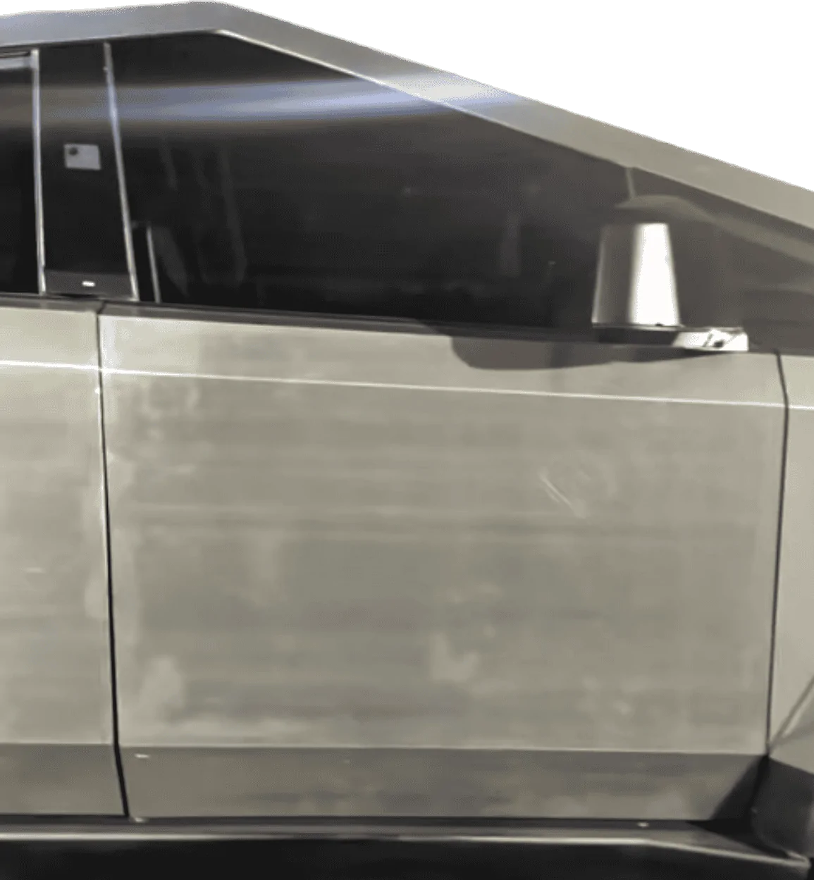Tesla Cybertruck Walkaround video: Cybertruck @ maximum lift height air suspension 🔺 (From celebration setup for new offices in CA) 1677093069188