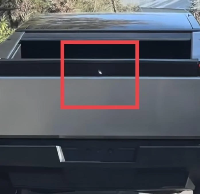 Tesla Cybertruck CT Rear End Deep Dive (har har) E12AA38E-480A-4E2C-B92A-FEABB6A5136B