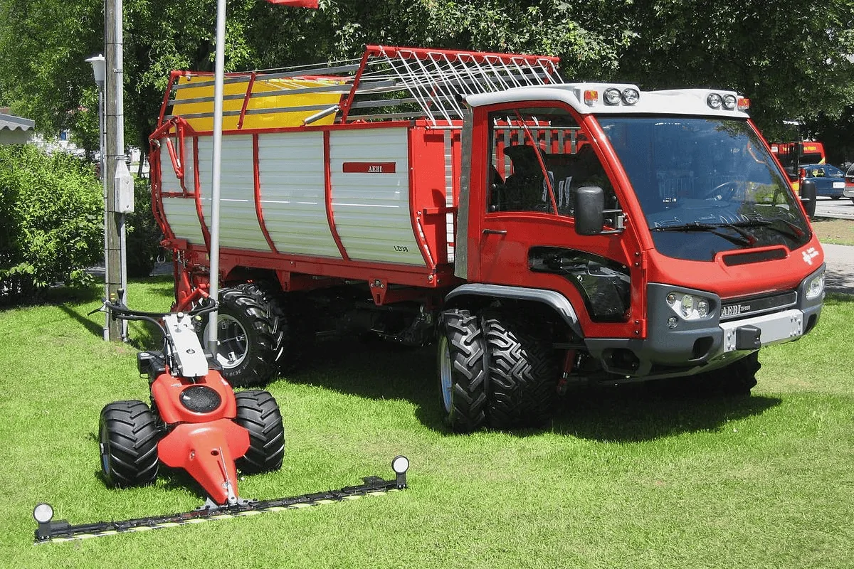 Tesla Cybertruck Off road EV truck: Peak Evolution 1677164507258
