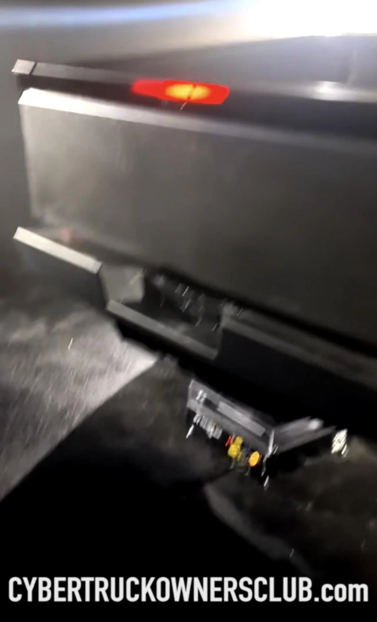 Tesla Cybertruck CT Rear End Deep Dive (har har) 8EC9A4ED-36EE-4458-BC2B-C1D2A27FCDE3