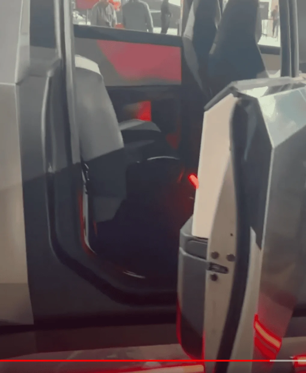 Tesla Cybertruck INVESTOR DAY CYBERTRUCK BETA PRESENT! [w/ Walkaround Videos] 1677695162975
