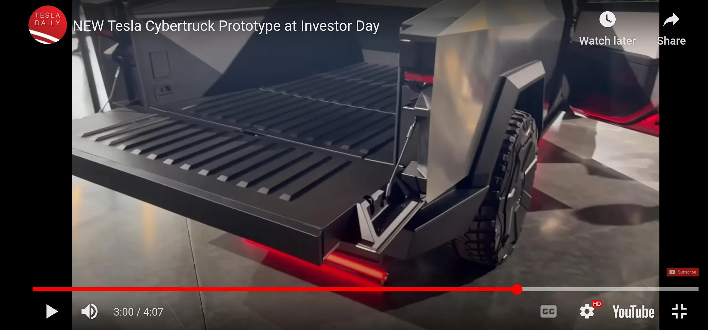 Tesla Cybertruck What is this wedge looking piece coming off the side of tail gate ? Screenshot_20230302_105034_Samsung Internet