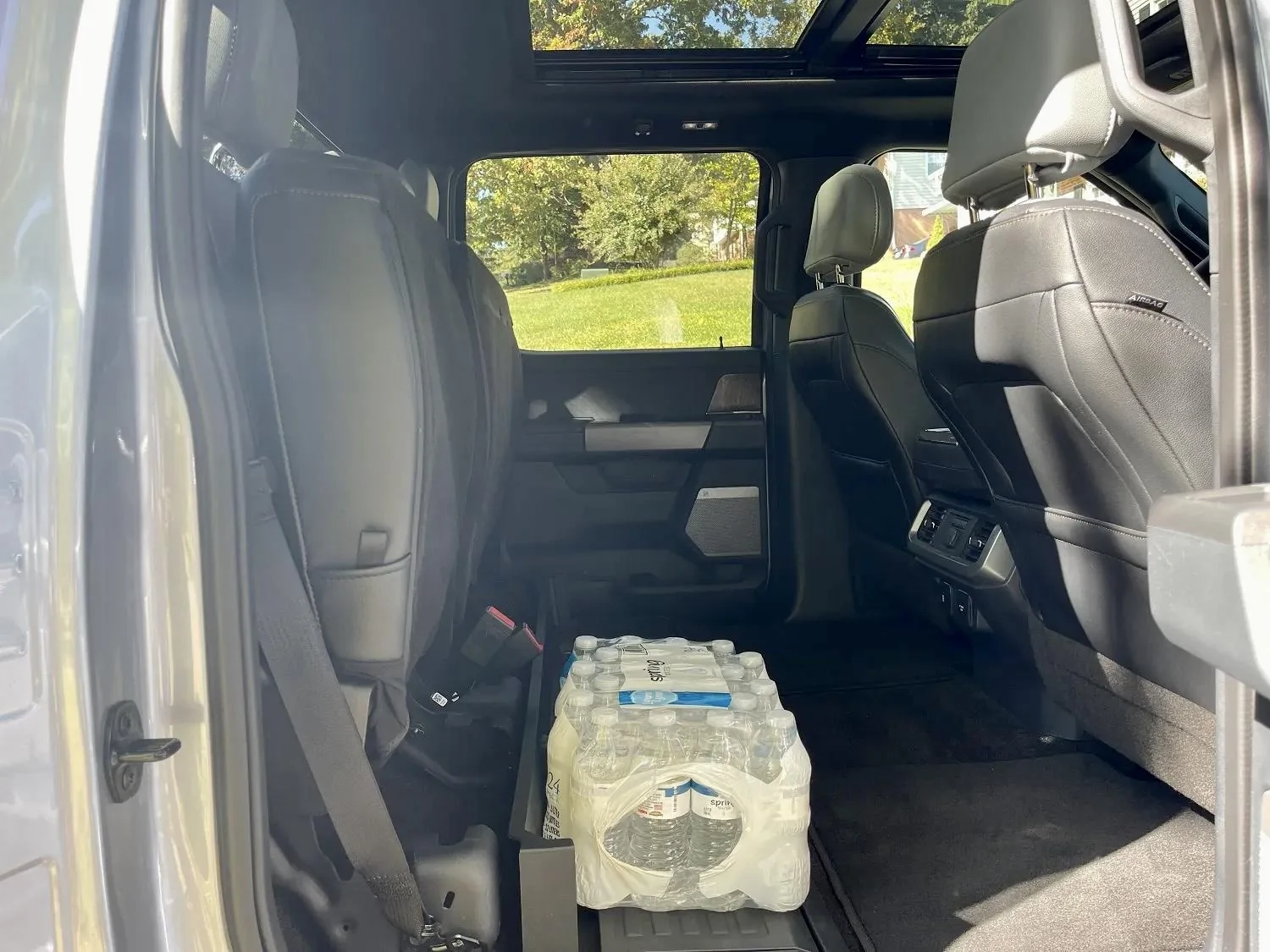 Tesla Cybertruck Confirmed Cybertruck specs: 5% smaller, 6x4 bed size, 5 seats, frunk, no pass through & more... (info from Tesla employee at Investor Day) 59A0756D-B783-4E65-A793-0E88F4A9B851