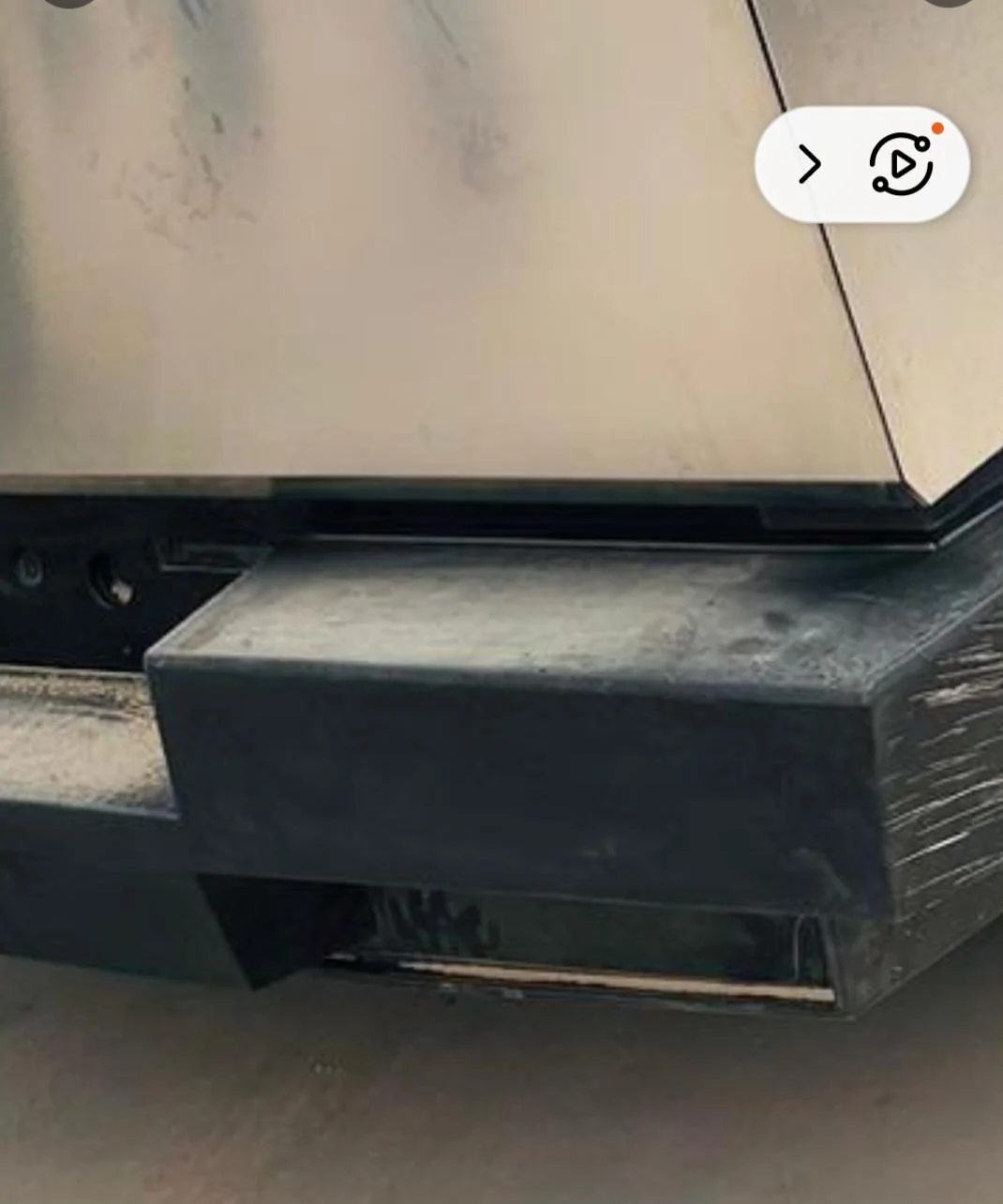Tesla Cybertruck Cybertruck Body Prototype Casting spied uncovered!! 😲 Screenshot_20230302_211334_Twitter