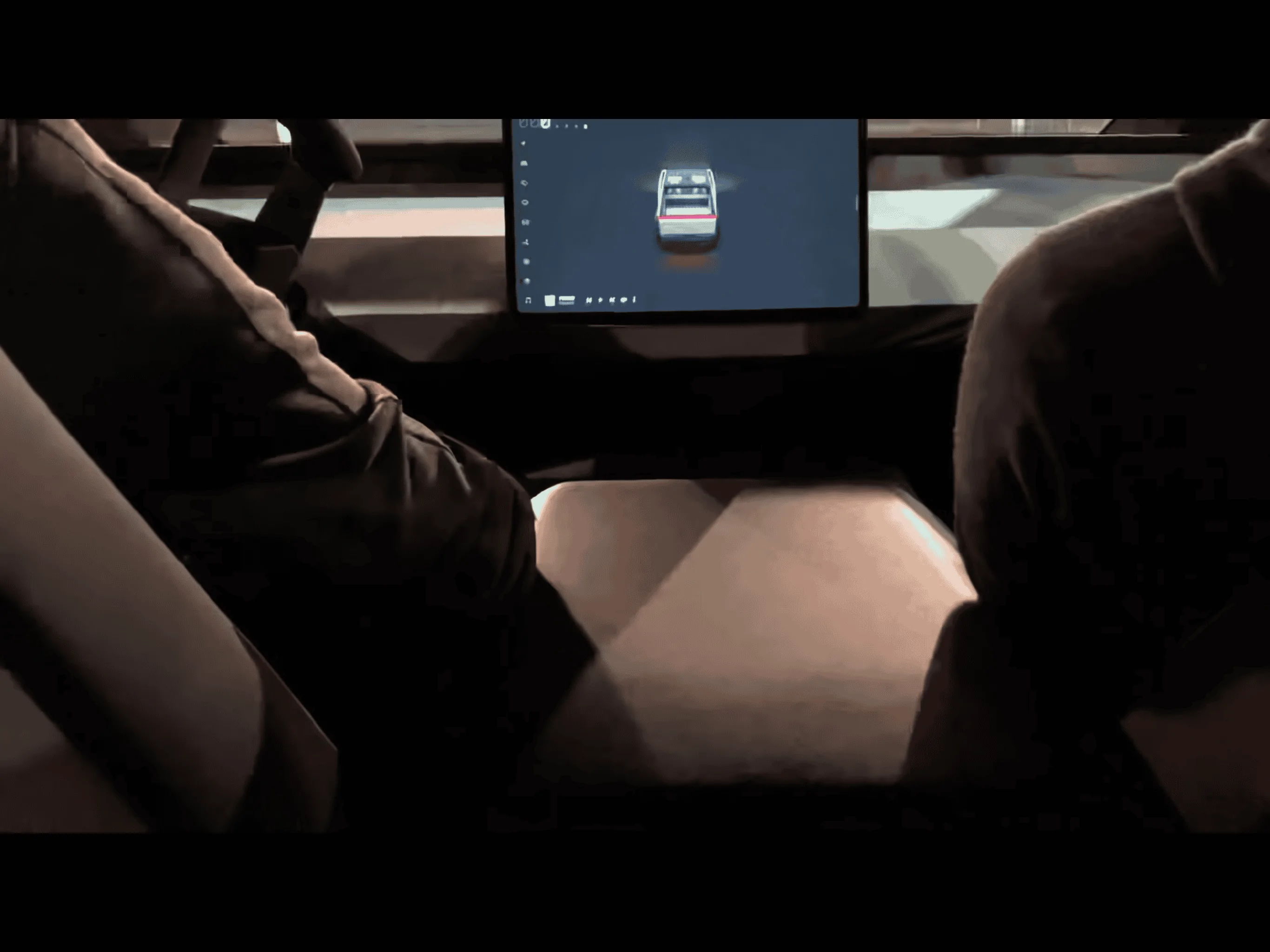 Tesla Cybertruck I ordered a SIX seater, not FIVE seats 007EF4DA-A3E1-4F89-9B58-7676CB418418
