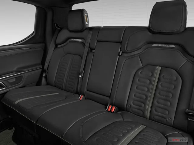 Tesla Cybertruck I ordered a SIX seater, not FIVE seats 0B619A0E-3F6C-4ED2-9F2E-F074B91BAD98