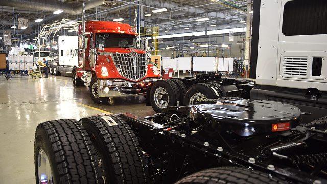 navistar-planta-mexico-640x360-1.jpg