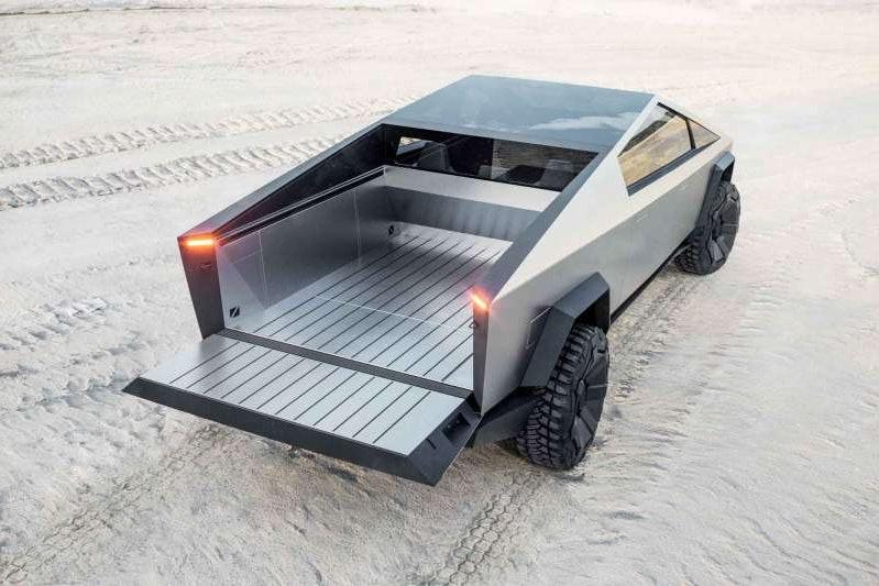 Tesla Cybertruck The Beta CT dimensions are now perfection cybertruck_bed.5de49755c8868