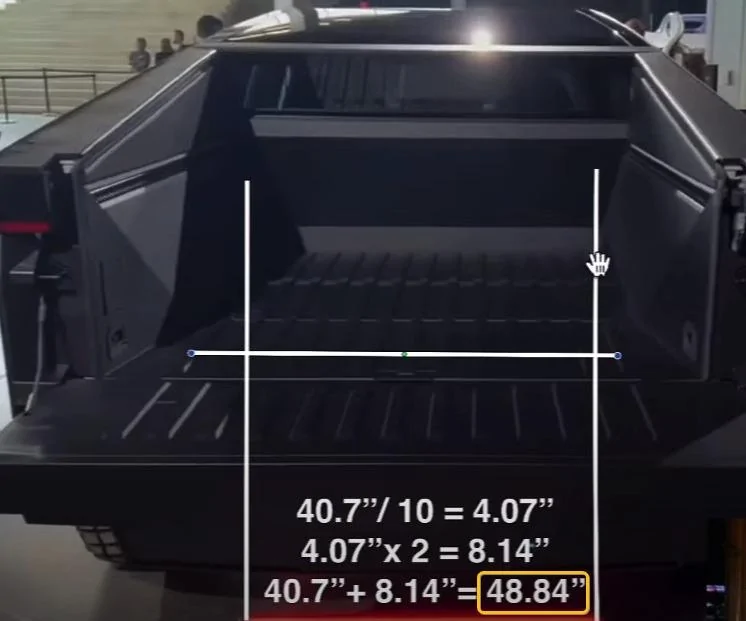 Tesla Cybertruck Model S vs. Cybertruck size comparison side-by-side (photo) bx9r8tH