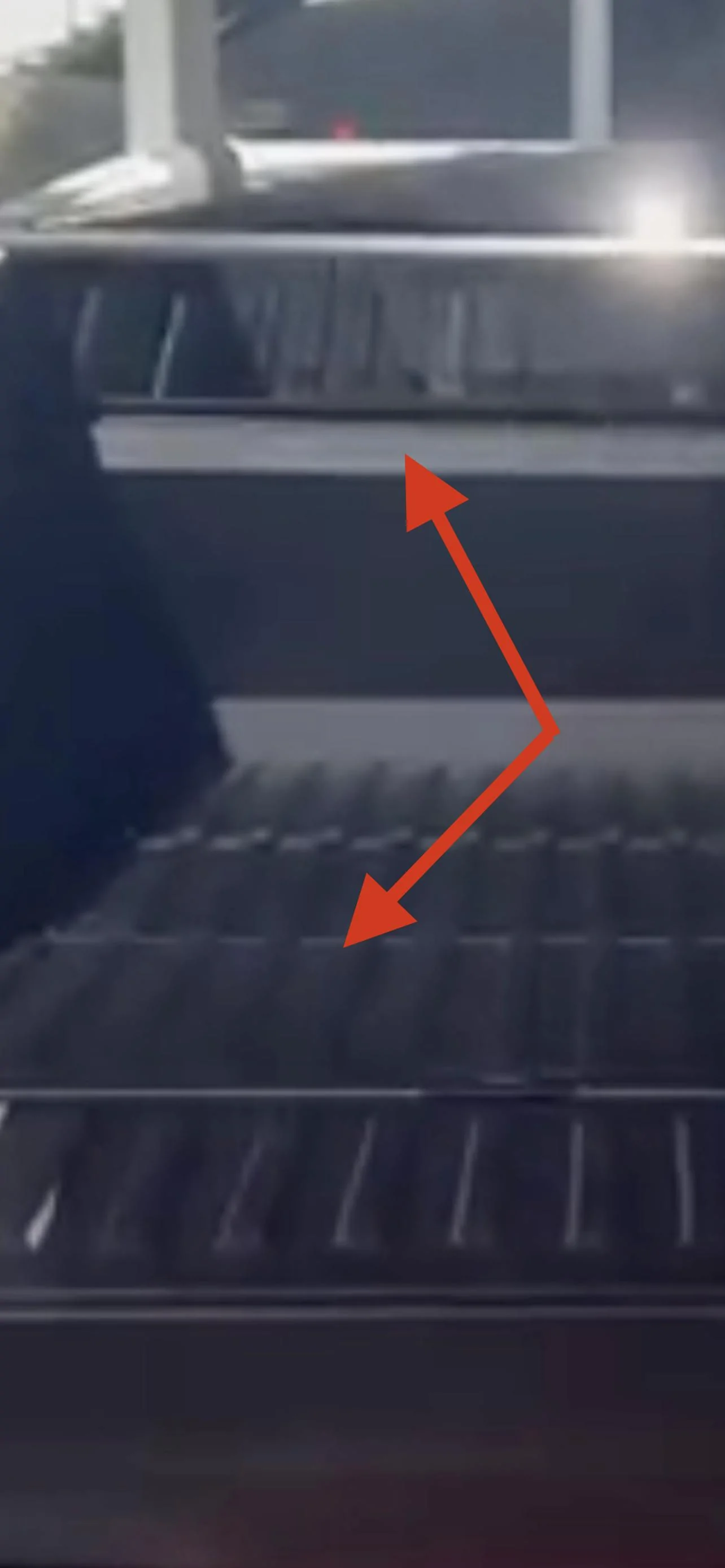Tesla Cybertruck Midgate a No-Go (Assuming Tonneau Patent)? 8B83D56D-F813-42B5-BC4A-3A5FC36F1431