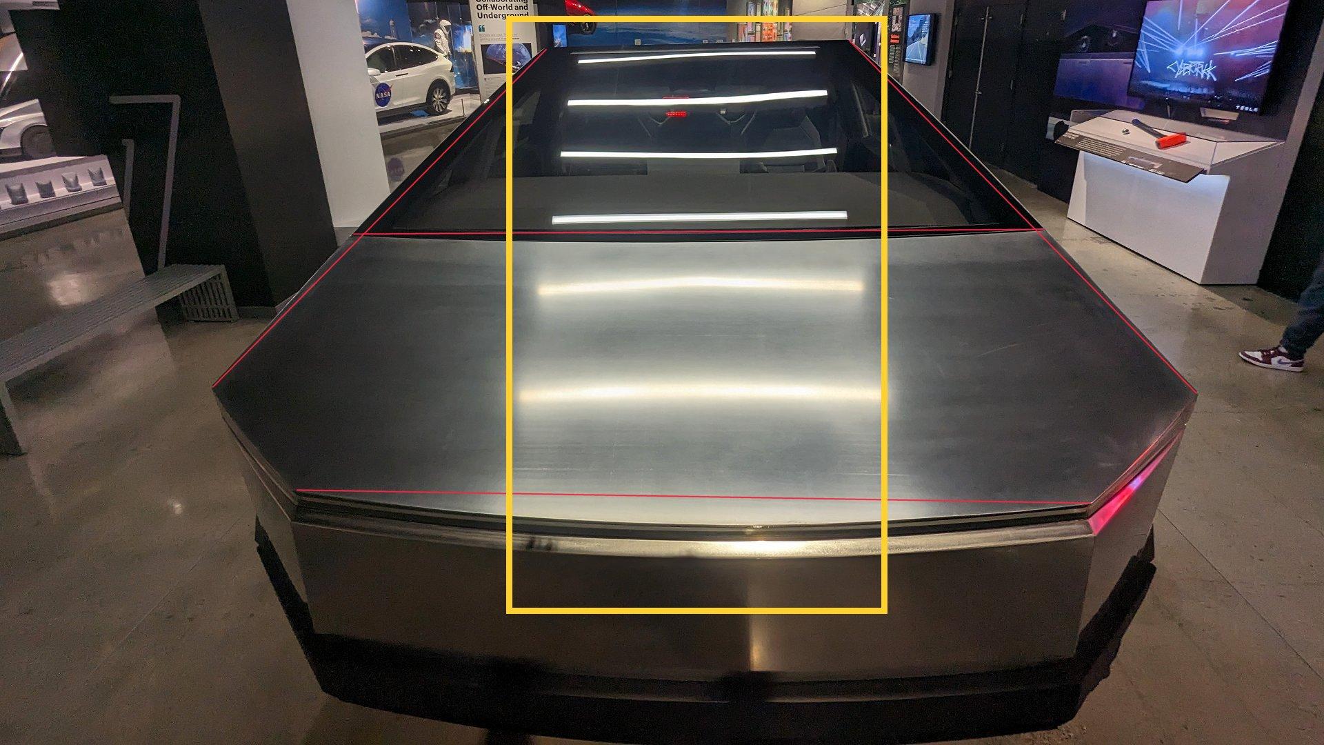 Tesla Cybertruck Midgate a No-Go (Assuming Tonneau Patent)? 84535451-B77A-41E1-851C-63B048271940