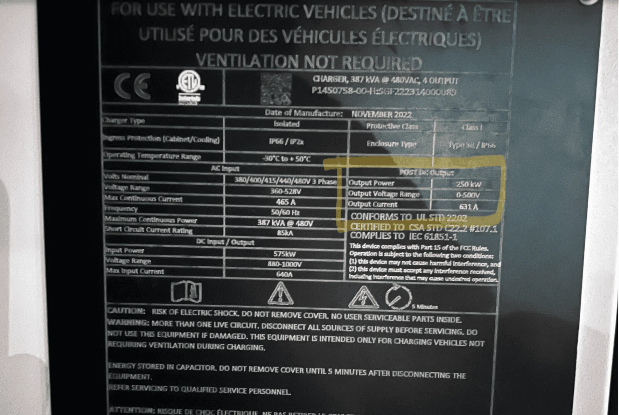 Tesla Cybertruck V4 Superchargers Rated at 615 kW — Cybertruck will be fastest charging EV on the road. 1678917133279