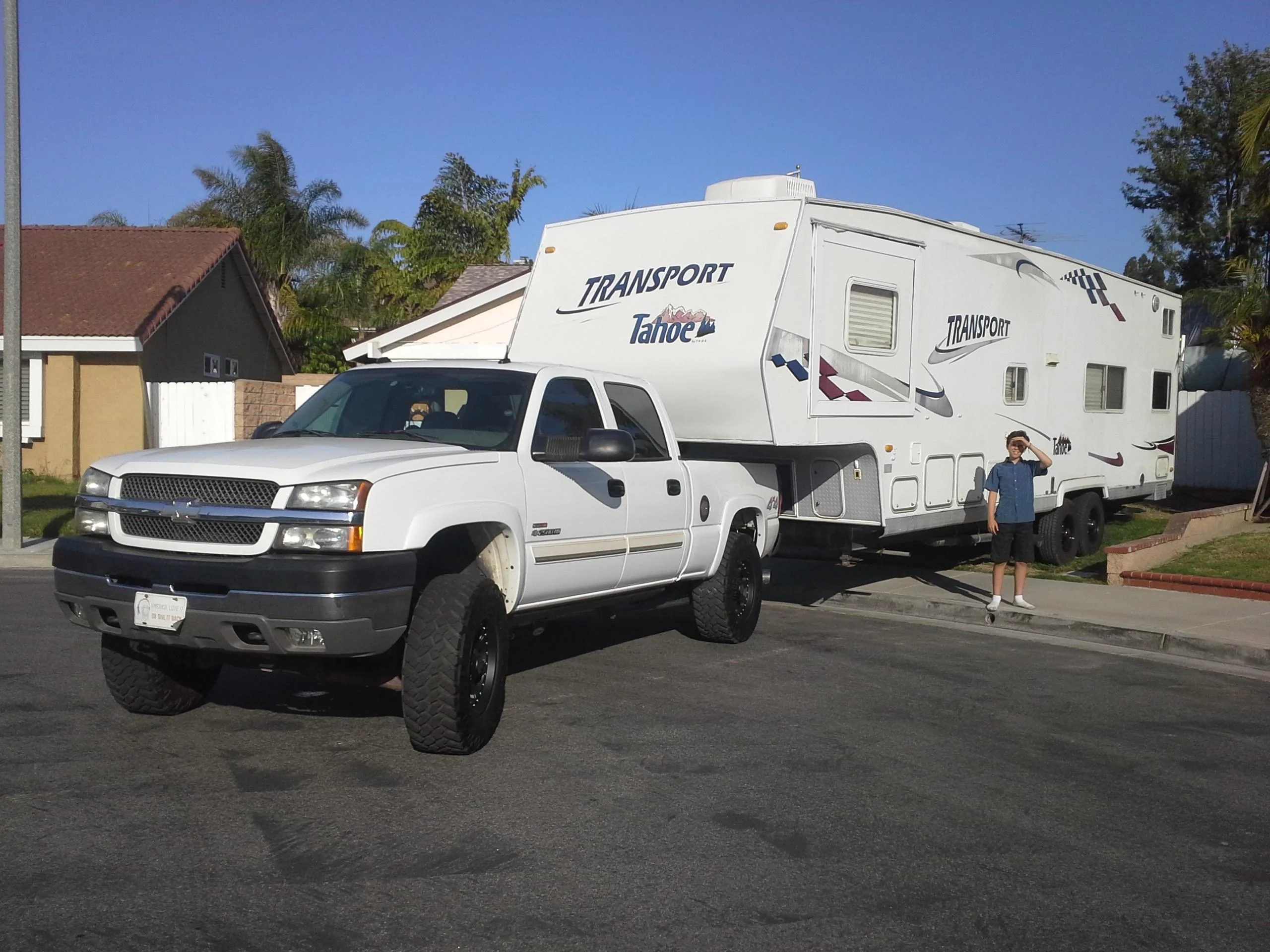 Tesla Cybertruck Cybertruck “not a real truck” says survey among truck drivers 20150621_175654