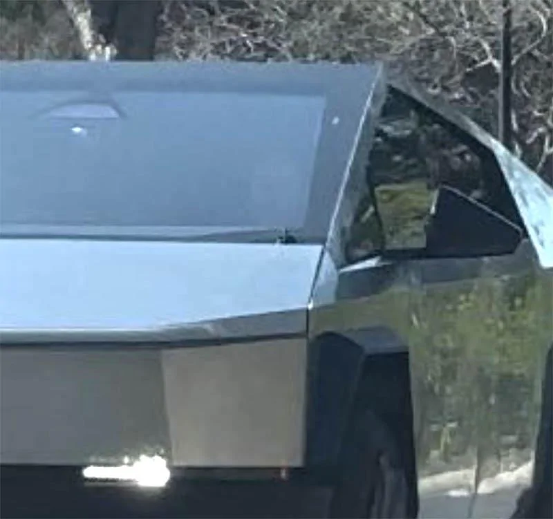 cybertruckwindshieldwiper.jpg
