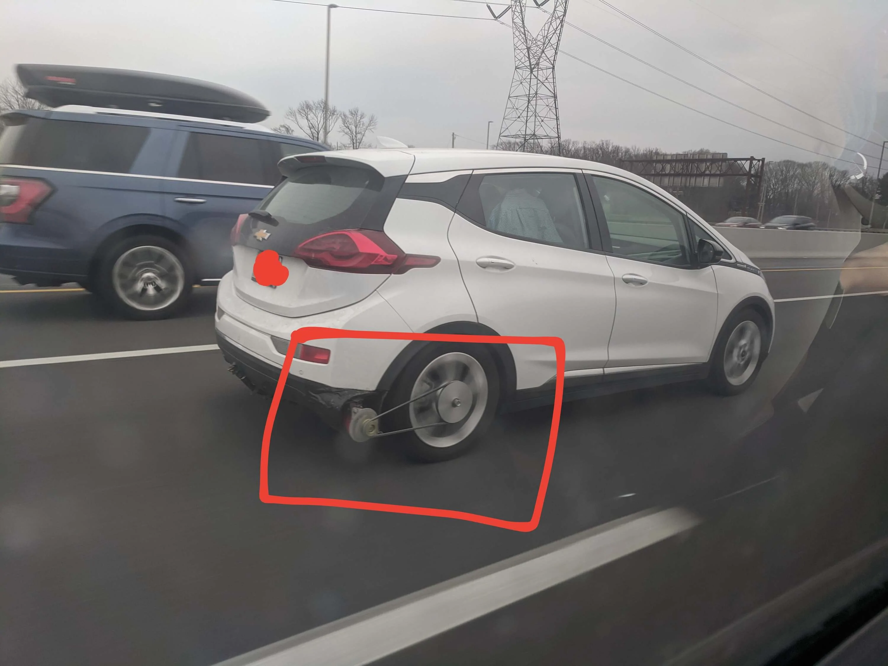 Tesla Cybertruck Cybertruck SuperCharing @ 400V? 6bijv1p6h2841