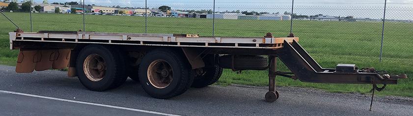 Tesla Cybertruck Private, Removed. pig-trailer