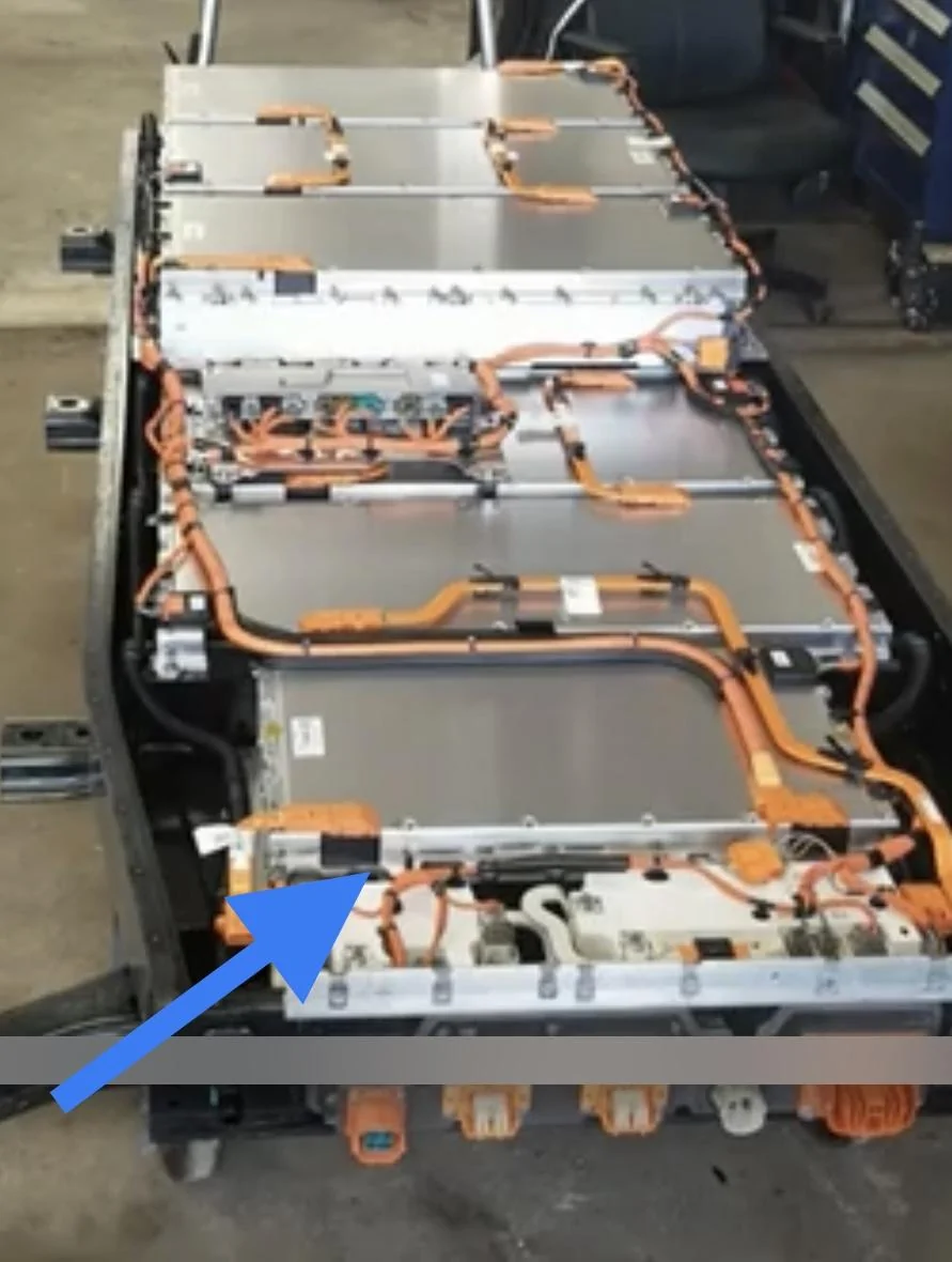 Tesla Cybertruck Double stacked 4680 cells for the Cybertruck long range version? BE233472-B7C9-41C0-B8D6-218279EE0869