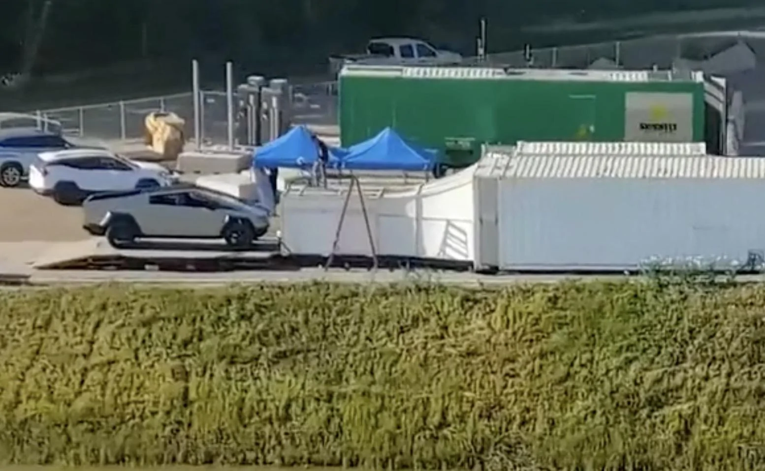Tesla Cybertruck Cybertruck Spotted in Wind Tunnel / Airflow Simulator at Giga Texas (4.12.23) Cybertruck Wind Tunnel Testing