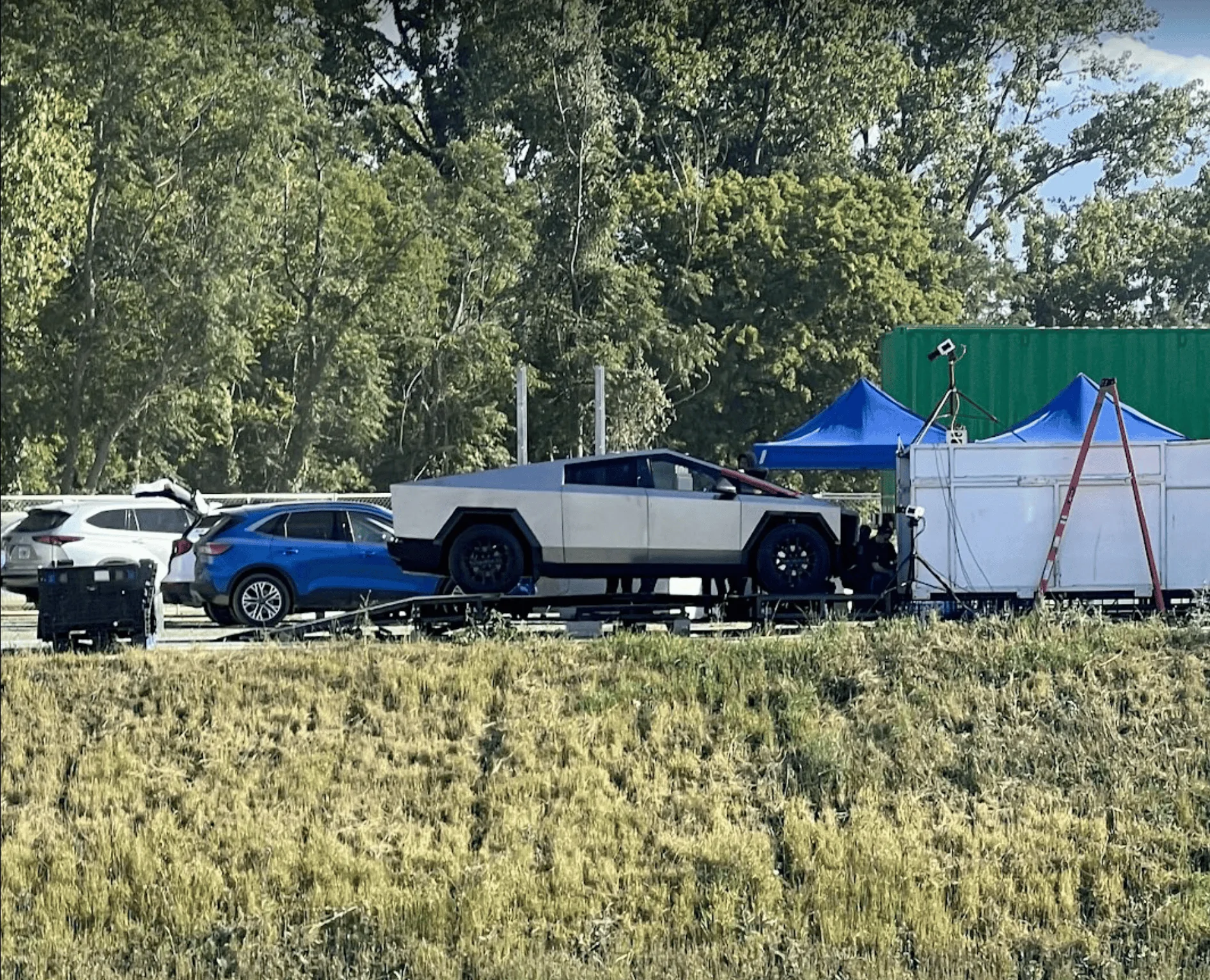 Tesla Cybertruck Cybertruck Spotted in Wind Tunnel / Airflow Simulator at Giga Texas (4.12.23) Screen Shot 2023-04-12 at 9.59.55 PM