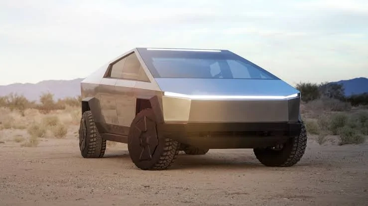 Tesla Cybertruck Cybertruck spotted with frunk open, revealing waterfall design! 9F788BF8-B071-4786-8DA9-48FA4341B7A9